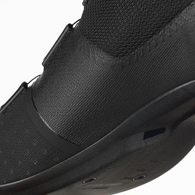 Превью  Велотуфли шоссейные FIZIK Tempo Overcurve R4 Black/Black